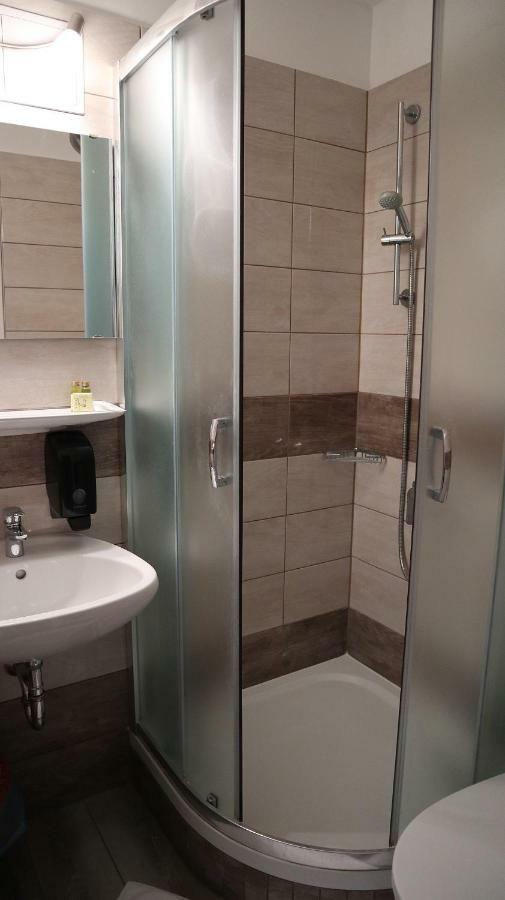 Szlovak Panzio Hotel Bekescsaba Bagian luar foto